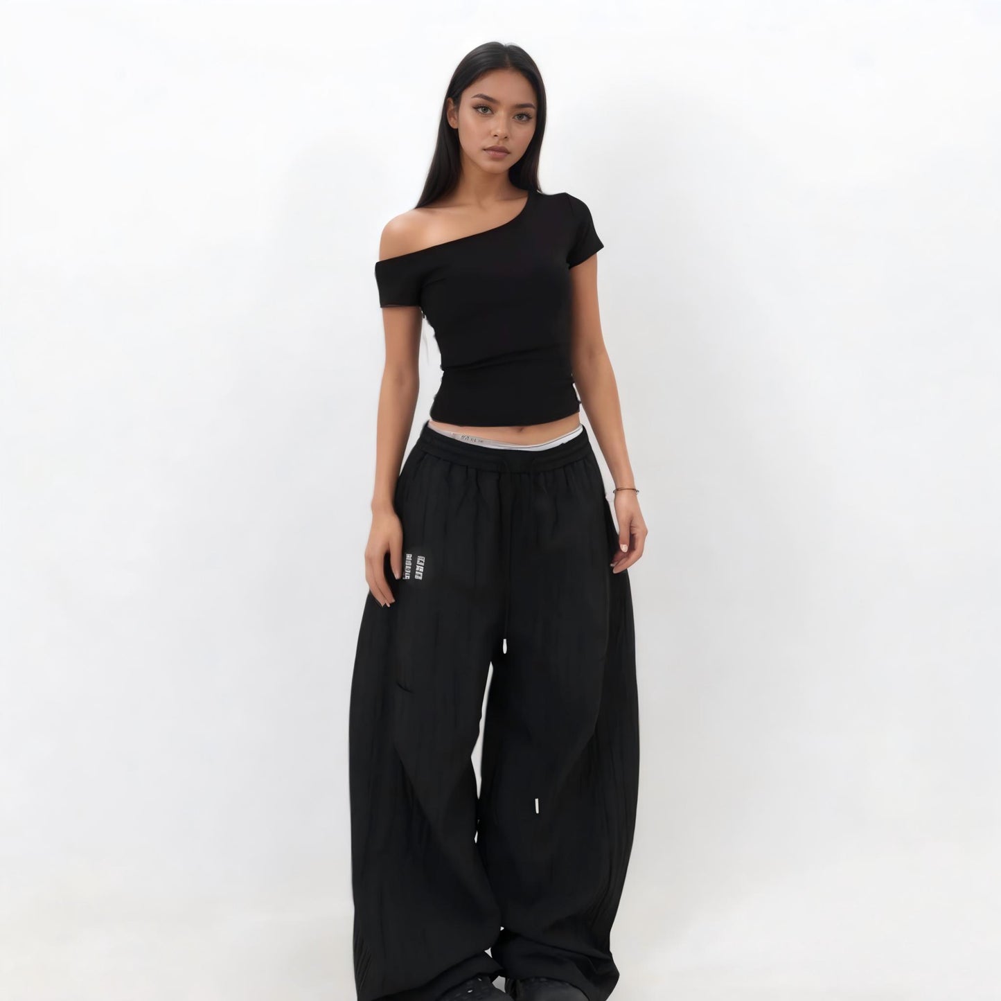 Off-the-shoulder slimming T-shirt