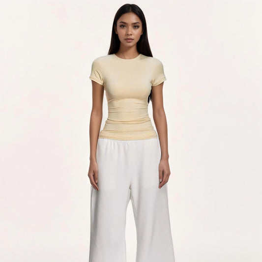 Solid-color slimming T-shirt