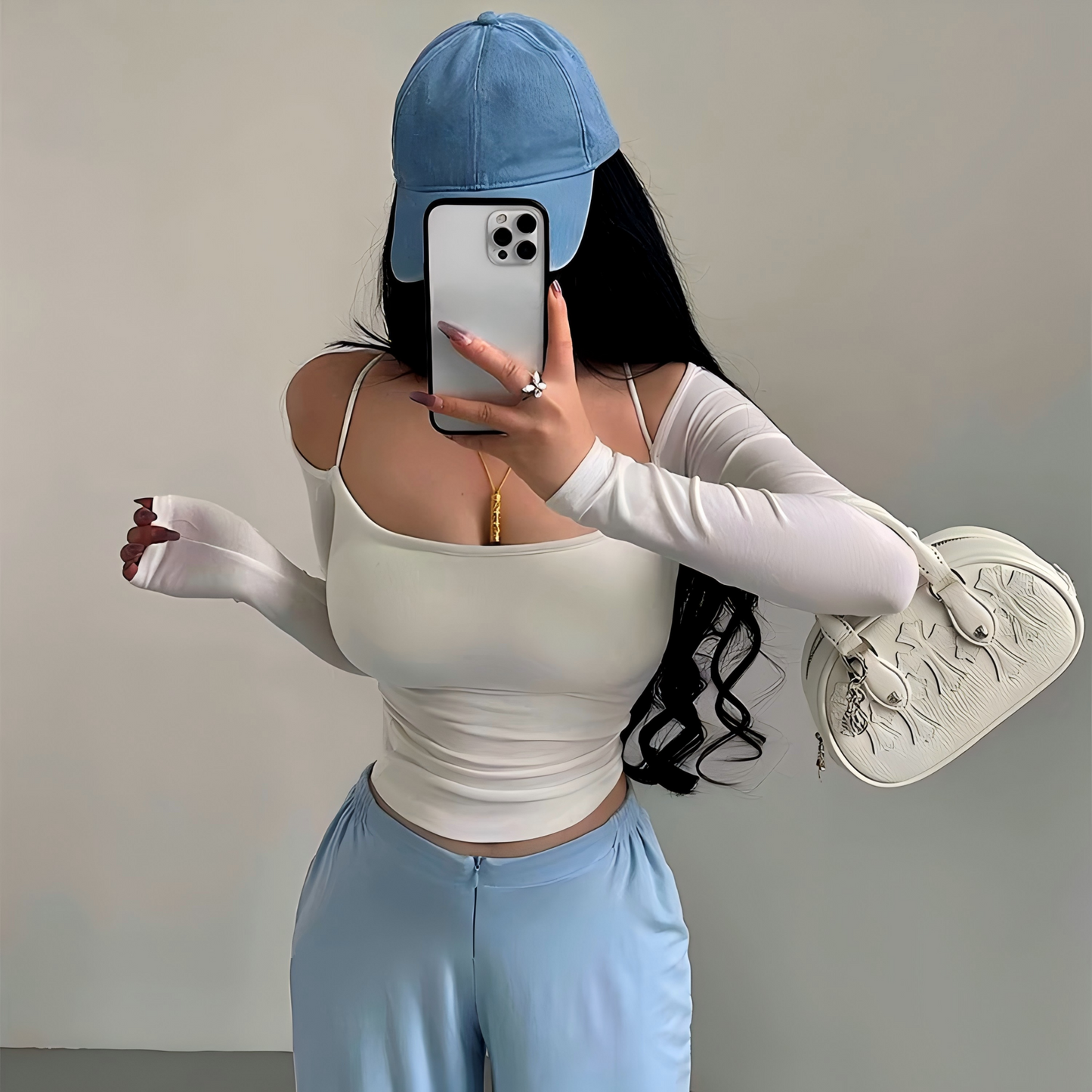 Off-the-shoulder fitted top